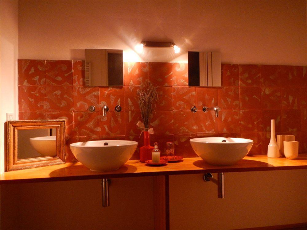 B&B Via Punta 8 ボローニャ エクステリア 写真